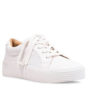 Steve Madden Toliver Sneaker, White, Size 7.5, EUC